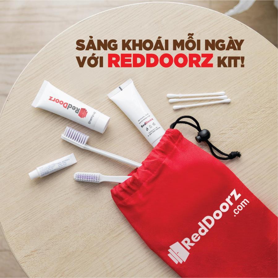 Reddoorz Ura Hotel Hung Phuoc 4 Hô Chi Minh-Ville Extérieur photo